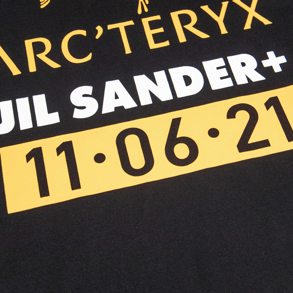 New classic print t-shirt