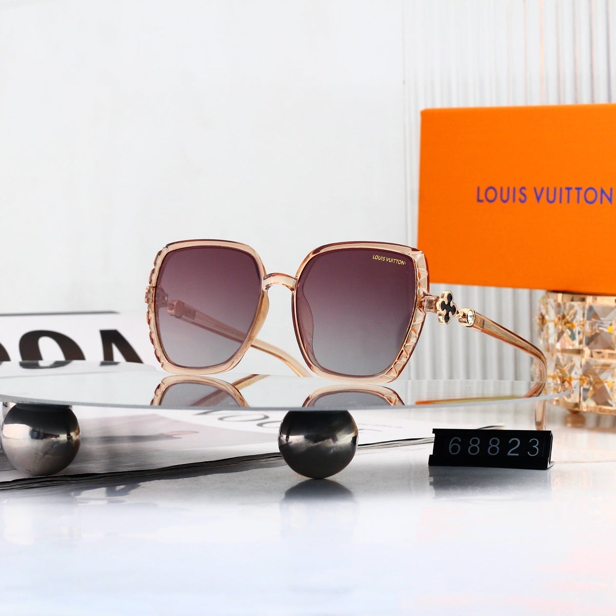 Vintage Oversized Fashion Sunglasses in Multiple Colors 68823