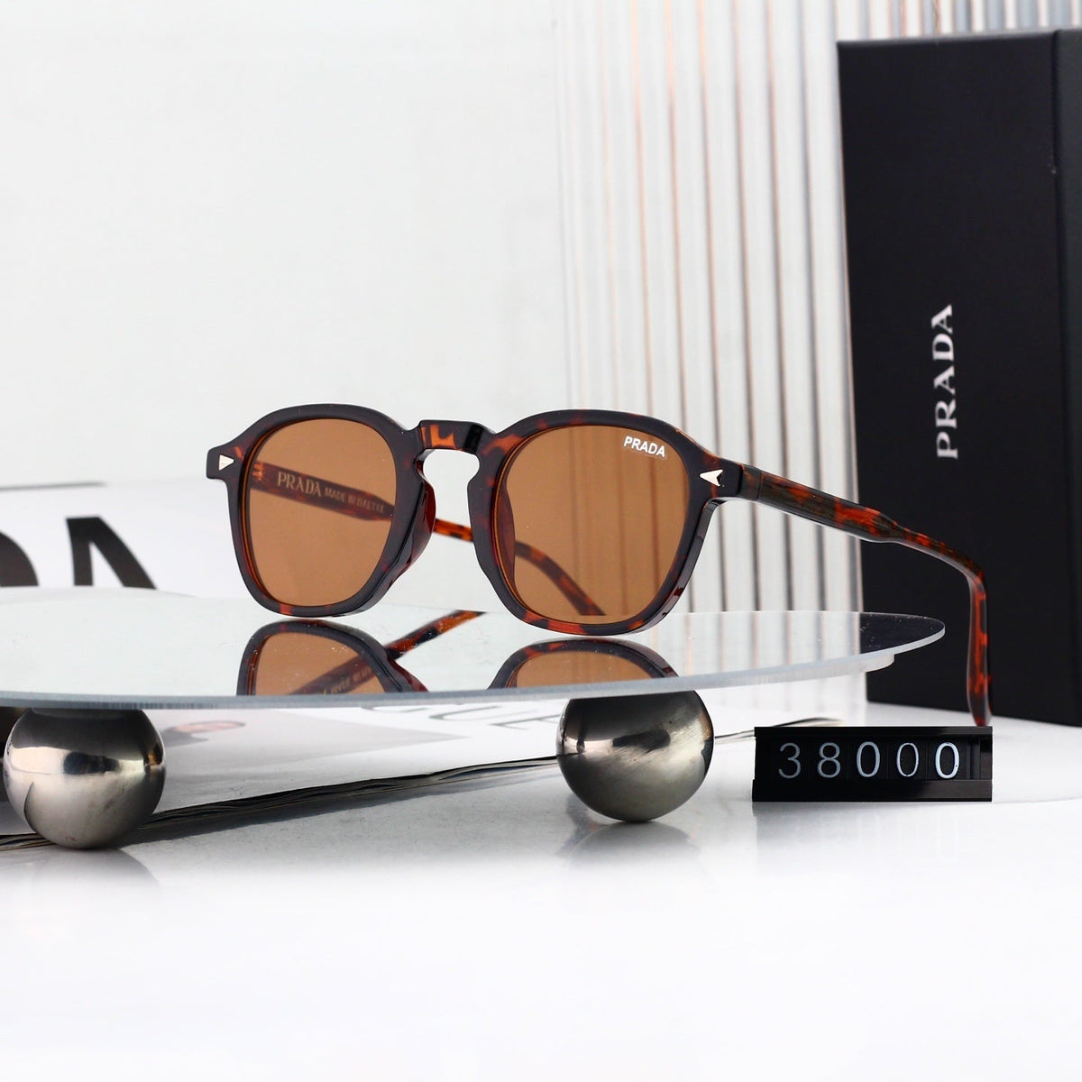 Fashion Metal Frame Polygon Sunglasses Women Trendy 38000