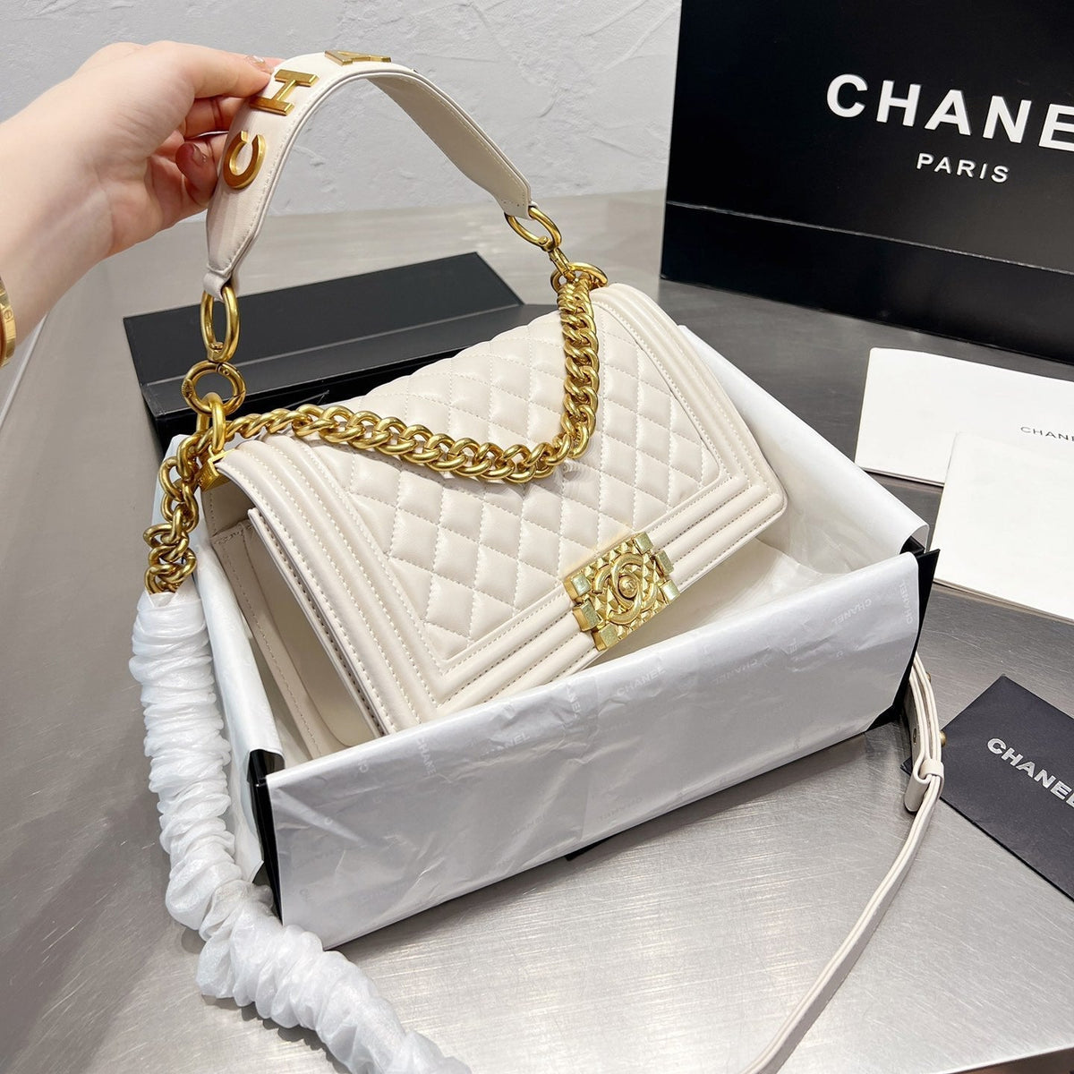 Leboy Series Chain Shoulder Bag