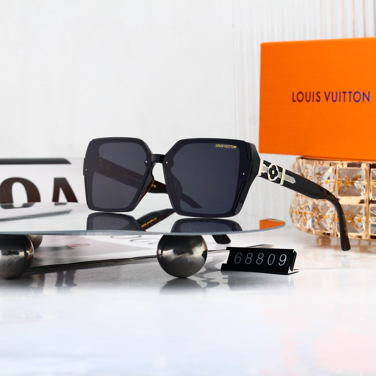 Vintage Metal Buckle Decorated Narrow Frame Sunglasses 68809