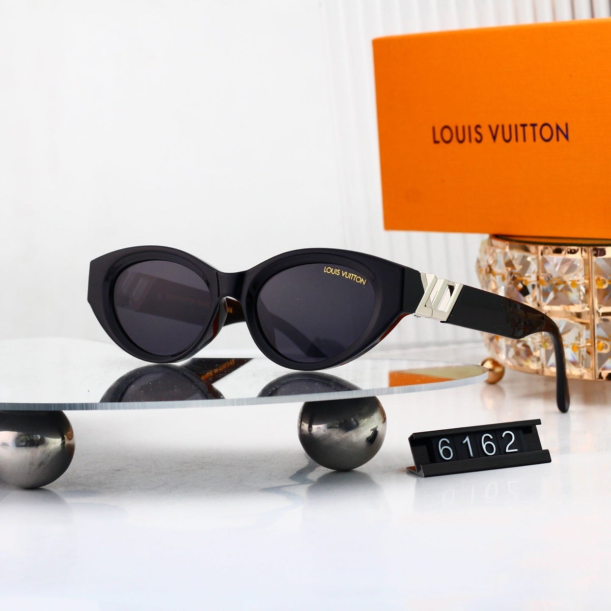 Cat Eye Sunglasses with Metal Side Detail  6162